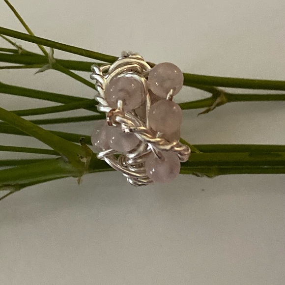 Rose Quartz wire wrapped ring.🌹 - Picture 4 of 6